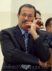 Ghassan al-Khatib - Ph.D; PA Minister of Labour 2002. Leading member of PPP, director of Jerusalem Media and Communication Centre. Born 1954, Nablus.
